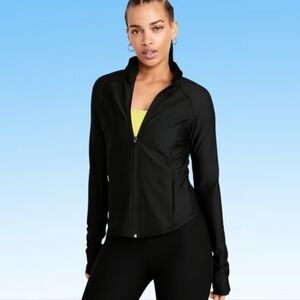 Old Navy Active Powersoft Full Zip Black Cropped Athletic Jacket Small